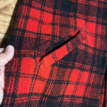 Load image into Gallery viewer, L - Vintage 1960s Melton Buffalo Plaid Wool Flannel Jacket