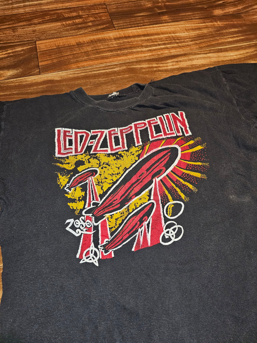 Led Zeppelin ZOSO Band Logo T-Shirt – Official Men’s Graphic Tee In Black