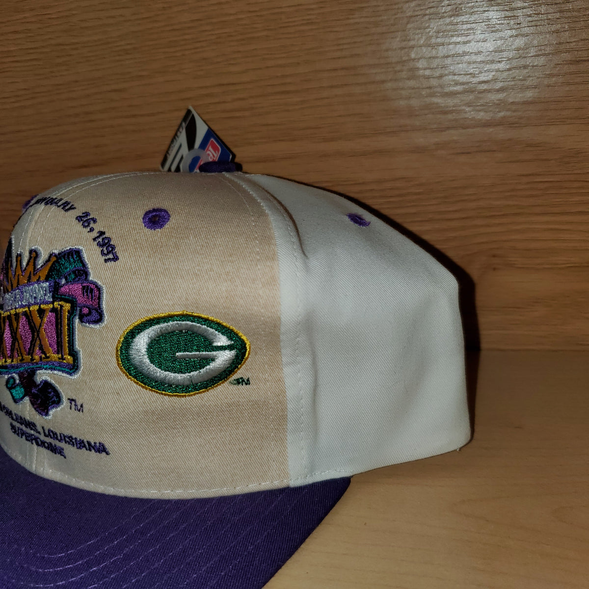 NEW Vintage Green Bay Packers Denver Broncos Super Bowl XXXII Hat – Twisted  Thrift