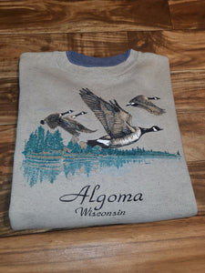 XL - Vintage 1994 Rare Algoma Wisconsin Geese Nature Sweatshirt