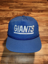 Load image into Gallery viewer, Vintage New York Giants NFL Sports Hat