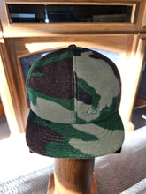 Load image into Gallery viewer, Vintage Cabelas Camouflage Fitted Earflap Hat