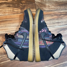 Load image into Gallery viewer, Size 10 - Nike SB Dunk High Premium Hackey Sack Shoes