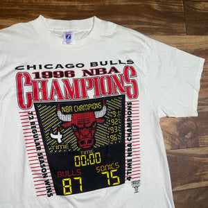 L - Vintage 1996 Chicago Bulls Champions Shirt