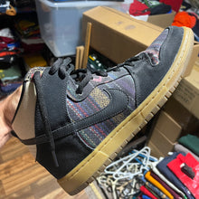 Load image into Gallery viewer, Size 10 - Nike SB Dunk High Premium Hackey Sack Shoes