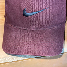 Load image into Gallery viewer, Vintage 90s Nike Snapback Hat