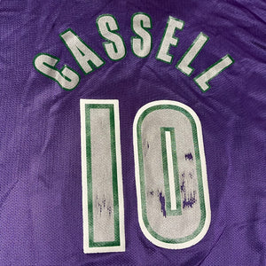 Size 52 - Vintage Milwaukee Bucks Sam Cassell Champion Jersey