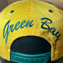 Load image into Gallery viewer, Vintage Green Bay Packers LOGO 7 Script Snapback Hat