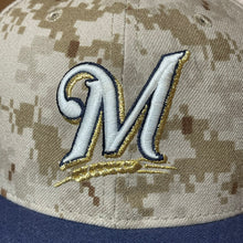 Load image into Gallery viewer, Size 6 7/8 - Milwaukee Brewers Camo Fitted Hat