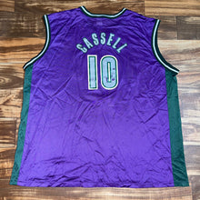 Load image into Gallery viewer, Size 52 - Vintage Milwaukee Bucks Sam Cassell Champion Jersey