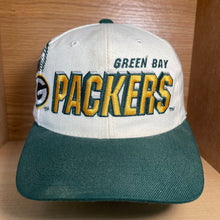 Load image into Gallery viewer, Vintage Green Bay Packers Sports Specialties Shadow Snapback Hat