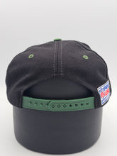 Load image into Gallery viewer, Vintage Green Bay Packers NFL 1990s Sharktooth Hat