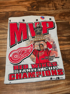 L - NEW Vintage 1998 Red Wings NHL Stanley Cup Champions Shirt