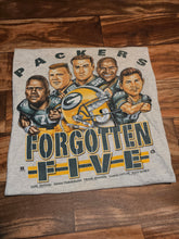 Load image into Gallery viewer, M - Vintage 1997 Green Bay Packers Forgotten Five Caricature Shirt