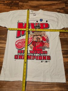 L - NEW Vintage 1998 Red Wings NHL Stanley Cup Champions Shirt