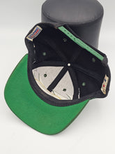 Load image into Gallery viewer, Vintage Green Bay Packers NFL 1990s Sharktooth Hat