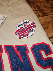 L - NEW Vintage 1998 Minnesota Twins MLB Sports Shirt