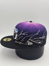 Load image into Gallery viewer, NEW Yankees WS Champions Metallica Lightning New Era Fitted Hat 7 1/2