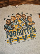 Load image into Gallery viewer, M - Vintage 1997 Green Bay Packers Forgotten Five Caricature Shirt