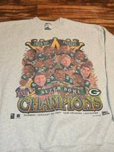 Load image into Gallery viewer, L - Vintage Green Bay Packers Super Bowl XXXI Caricature Sweatshirt