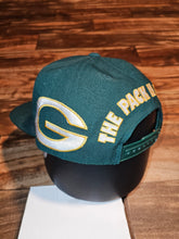 Load image into Gallery viewer, Vintage Green Bay Packers NFL Sports Hat