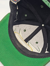 Load image into Gallery viewer, Vintage Green Bay Packers NFL 1990s Sharktooth Hat