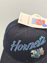 Load image into Gallery viewer, NEW Vintage Charolette Hornets NBA 1990s Sports Specialties Hat