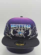 Load image into Gallery viewer, NEW Yankees WS Champions Metallica Lightning New Era Fitted Hat 7 1/2