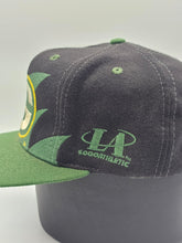 Load image into Gallery viewer, Vintage Green Bay Packers NFL 1990s Sharktooth Hat