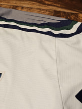 Load image into Gallery viewer, XXL - Vintage Grand Rapids Griffins Bauer AHL Todd White Hockey Sports #29 Jersey