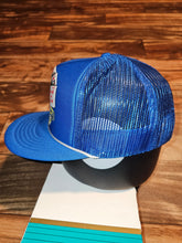 Load image into Gallery viewer, Vintage Las Vegas Gambling Mesh Hat