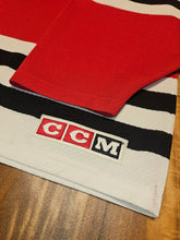 Load image into Gallery viewer, L - Vintage Chicago Blackhawks NHL CCM Jersey