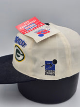 Load image into Gallery viewer, NEW Vintage Green Bay Packers NFC Champions NFL 1990s Hat
