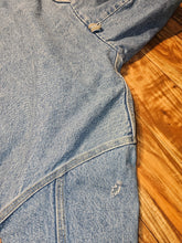 Load image into Gallery viewer, L/XL - Vintage Denim Carhartt Jacket
