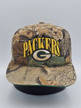Load image into Gallery viewer, Vintage Green Bay Packers 1990s NFL Sports Hat