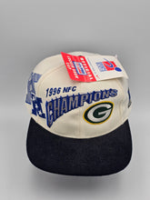 Load image into Gallery viewer, NEW Vintage Green Bay Packers NFC Champions NFL 1990s Hat