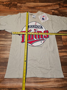 M - NEW Vintage 1998 Minnesota Twins MLB Sports Shirt