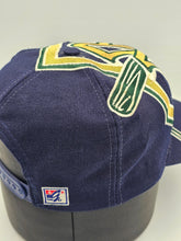 Load image into Gallery viewer, Vintage Milwaukee Brewers Big Logo Hat