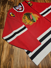 Load image into Gallery viewer, L - Vintage Chicago Blackhawks NHL CCM Jersey