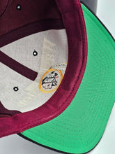 Load image into Gallery viewer, Vintage Washington Redskins NFL 100% Wool Hat