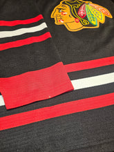 Load image into Gallery viewer, L - Vintage Nike Chicago Blackhawks NHL Jersey