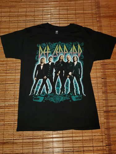 M - Def Leppard 2012 Tour Shirt