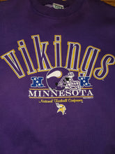 Load image into Gallery viewer, XL - Vintage 1996 Vikings Sweater