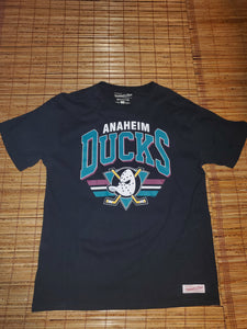 XL - Anaheim Ducks Mitchell & Ness Shirt