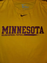 Load image into Gallery viewer, L - Minnesota Golden Gophers Nike Shirt