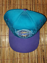 Load image into Gallery viewer, Vintage XXVIII Starter Superbowl Hat