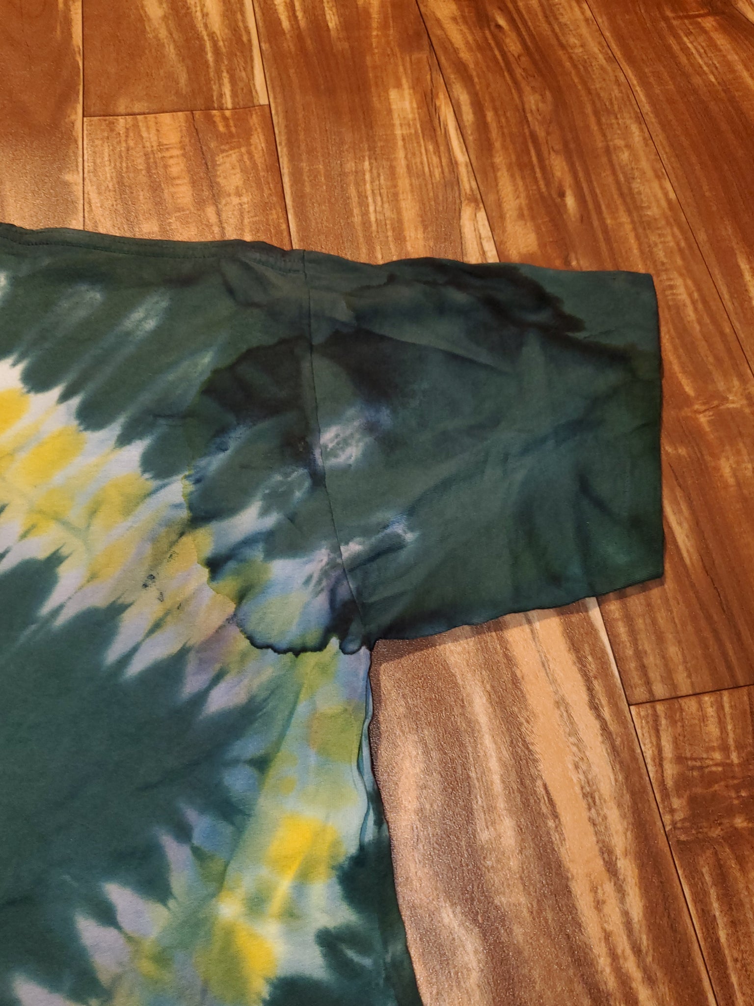 L - Vintage Oakland A's Tie Dye Shirt – Twisted Thrift