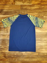 Load image into Gallery viewer, M/L - Zubaz Brewers Shirt