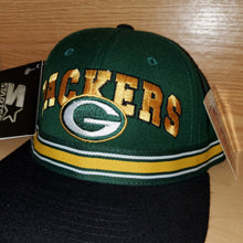 Load image into Gallery viewer, Vintage Packers Velcro Strap Starter Hat