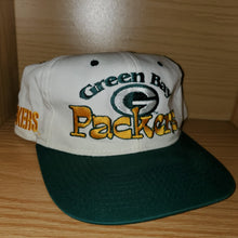 Load image into Gallery viewer, Vintage Green Bay Packers Hat